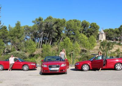 La voiture rouge de Doris stage photo en Provence Raysunphoto Raymond Martinez