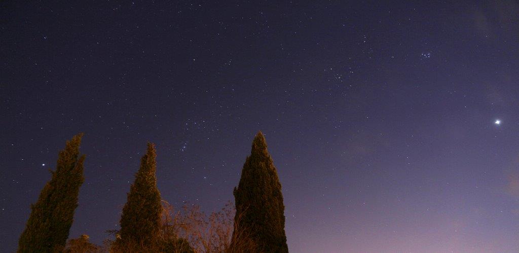 Cielo estrellado en el momento del encierro